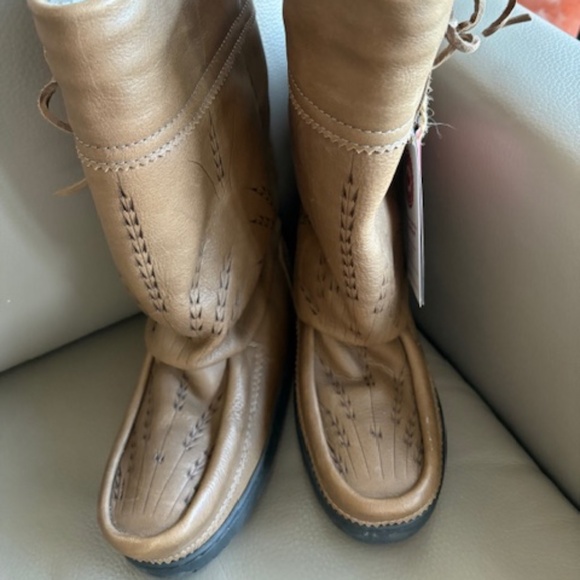 Manitobah Mukluks Gatherer sz L5 vintage full grain leather boots pewter brown - Picture 3 of 16